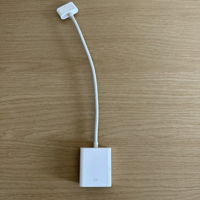 Genuine Apple 30-pin to VGA Adapter MC552ZM/B Model A1368