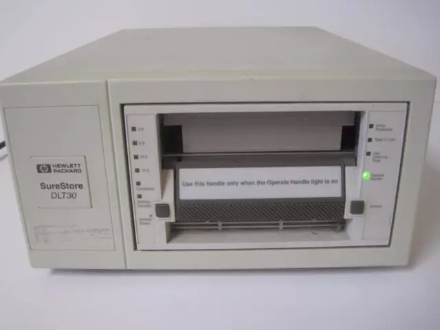 HP Hewlett Packard SureStore External SCSI Tape Drive Model DLT30 vlq510 30-6006