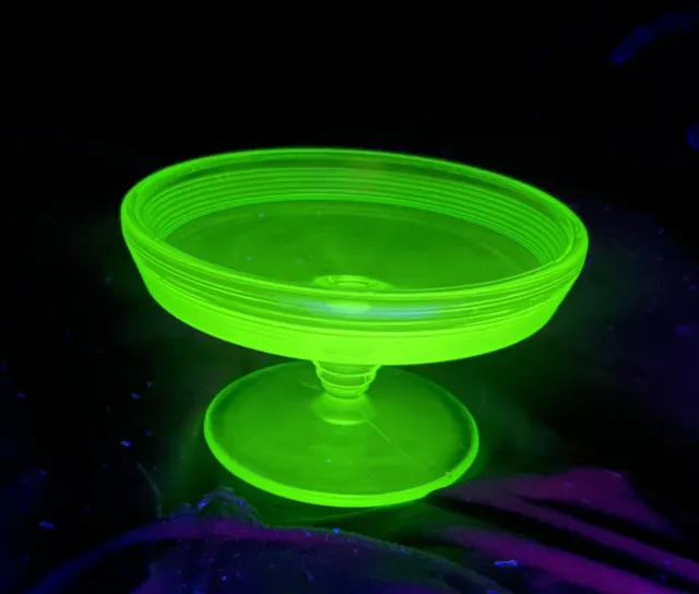 Cambridge Uranium Glass Emerald Green Compote Dessert Dish Set of 8