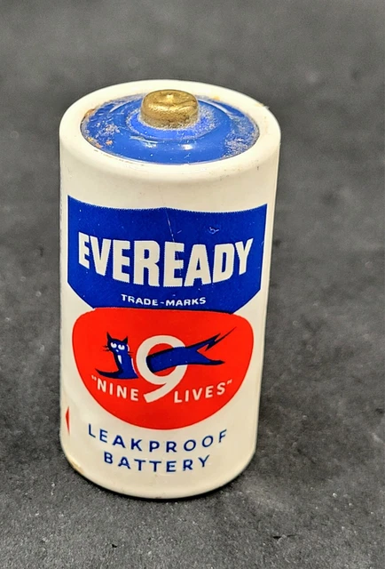 VINTAGE EVEREADY BLACK Cat - NINE LIVES - C Cell No 935 U.S.A.