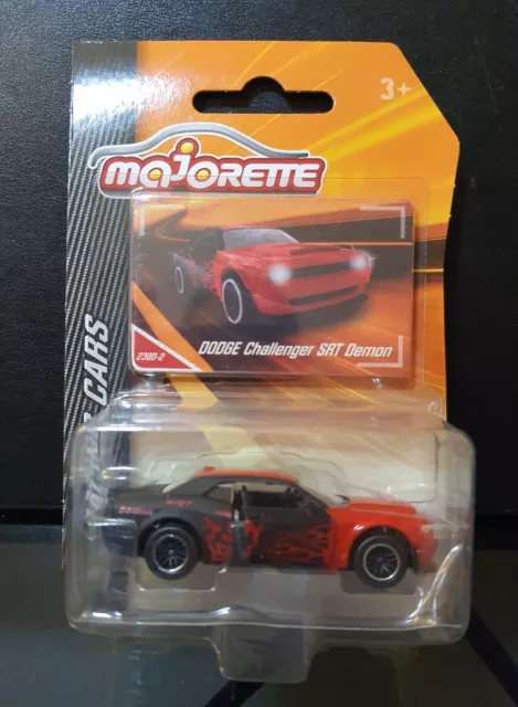 MAJORETTE
