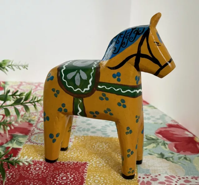 Hand-Carved Yellow Dala Swedish Wooden Horse Hand Painted 5 1/2”T  USA-Artist