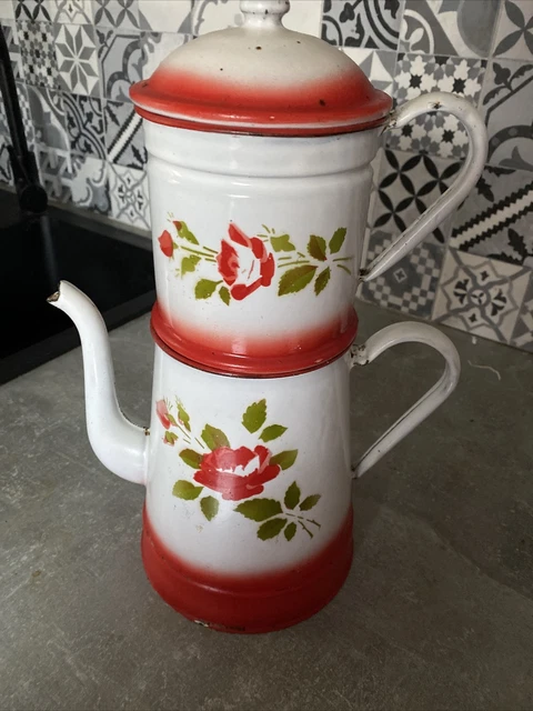 Cafetière tole émaillée blanche