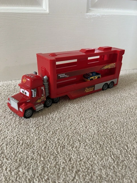 DISNEY PIXAR CARS Mini Racers Mack Truck Transporter Storage + Cars ...