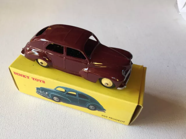 Dinky Toys Atlas - Peugeot 203 - N° 24R