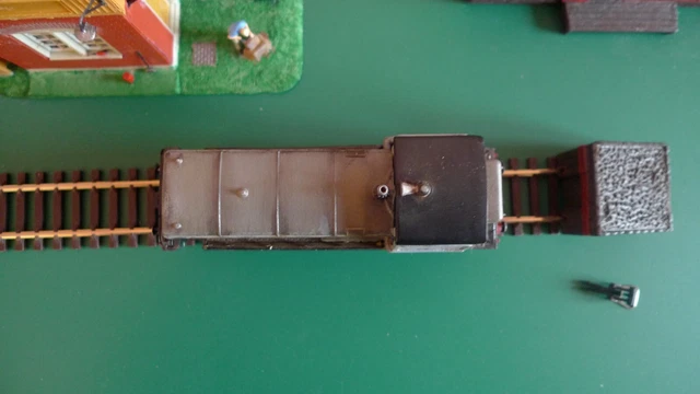 784935_4