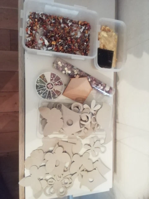 Craft Selection, Guilding Flakes, Hard Board Shapes, Gems