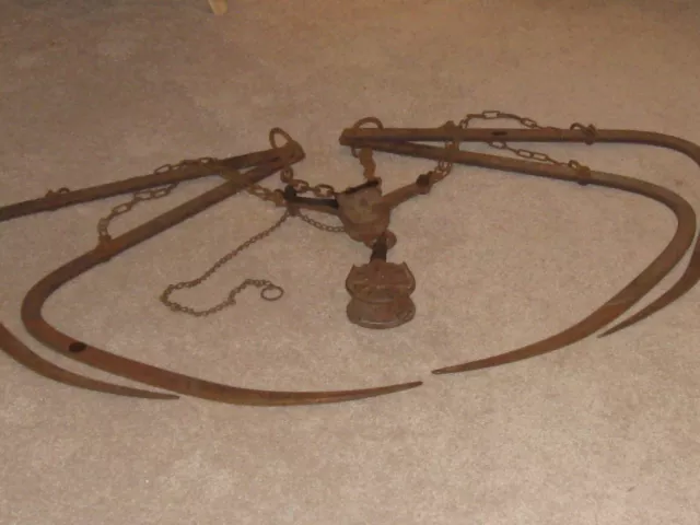 Mid 19th Century Iron Farmhouse Hay Bale Grapple Carrier Hook Tongs Tool 37