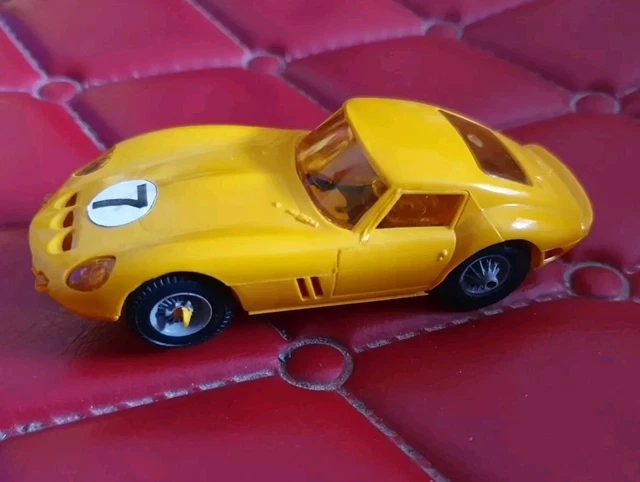 Voiture Circuit Electrique 1/43 Voiture Circuit Electrique 1/43