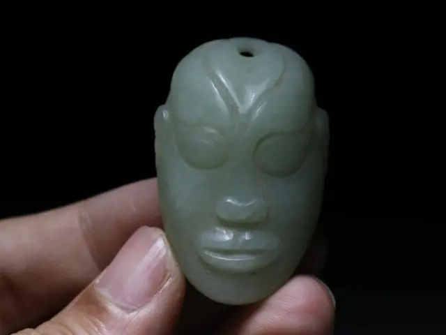 True Collection Hong Shan Culture Old Jade Stone Figure Face Mask Pendant H4.5CM