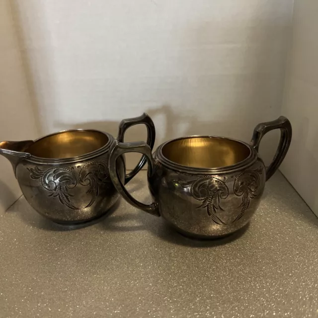 Sugar/Creamer Derby S.P.Co  EPNS Silver Hand Beaten Intl Silver Co 2682/2683