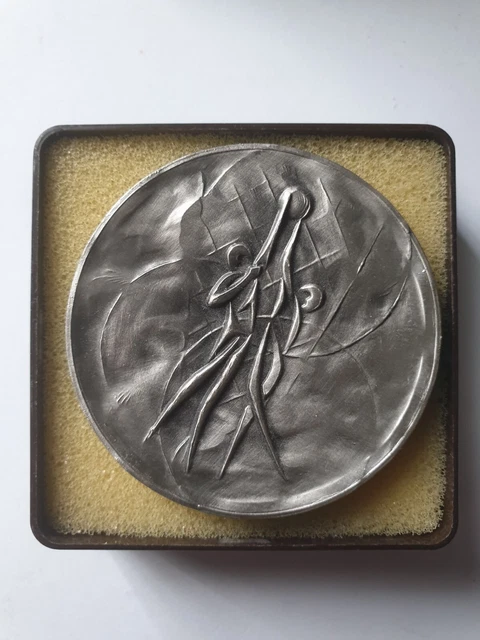 Médaille De Monaco Argentée - Belle Finition - Occasion