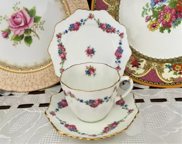 Vintage Art Deco Paragon Fine Bone China England Rose Pattern Trio C1920-1932