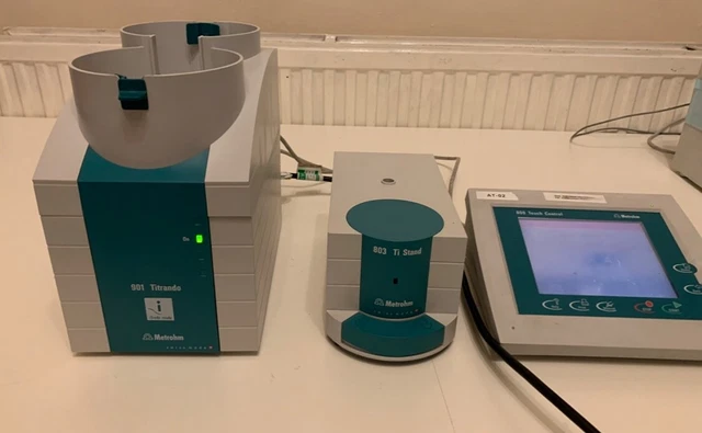 Metrohm 901 Titrando for Karl Fischer Titration with 803 Ti Stand