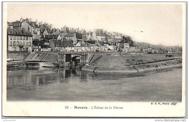 58 NEVERS - l'ecluse de la Nievre