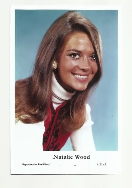 (Bx29) Natalie Wood Swiftsure Photo Postcard (C11/1) Filmstar Pin Up Glamor