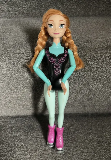 Bambola Frozen Ice Skating ""Anna"" Mattel 2013