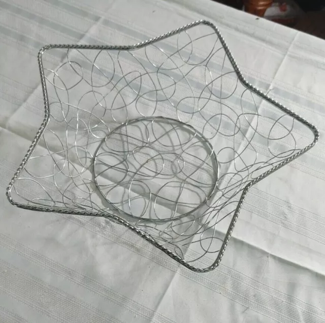 Silver Plated Wire Basket Star Shaped Fruit Bread Centerpiece