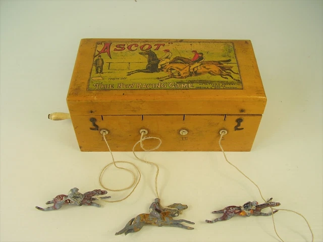 Antikes seltenes Pferde Rennen Spiel " ASCOT New Racing Game " um 1900