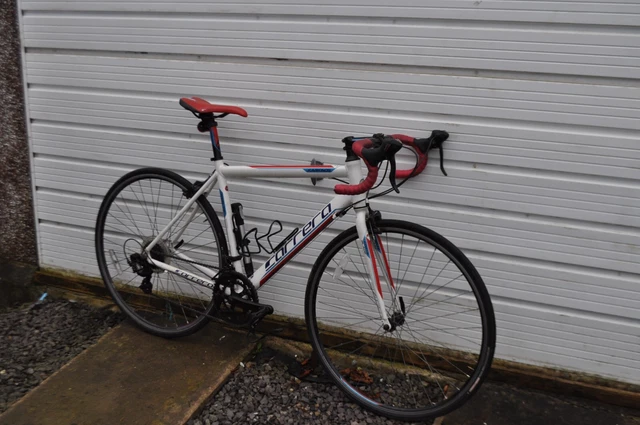 CARRERA KARKINOS ROAD Bike 51cm frame. Hardly Used Super