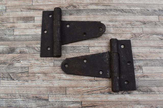 2pcs Vtg Wrought Iron Heavy Duty Door Gate Farm Barn Hinges Salvage House Decor