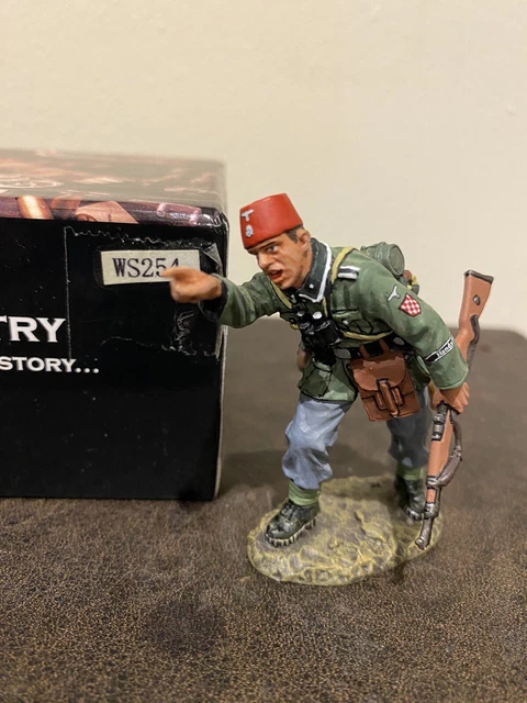 WS254 WW2 German Croatian Waffen Pointing NCO Handschar Mint In Box