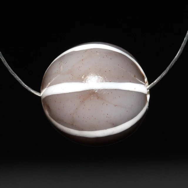 Large Ancient Round Etched Agate Pyu Culture dZi Longevity Bead with Blood Spots