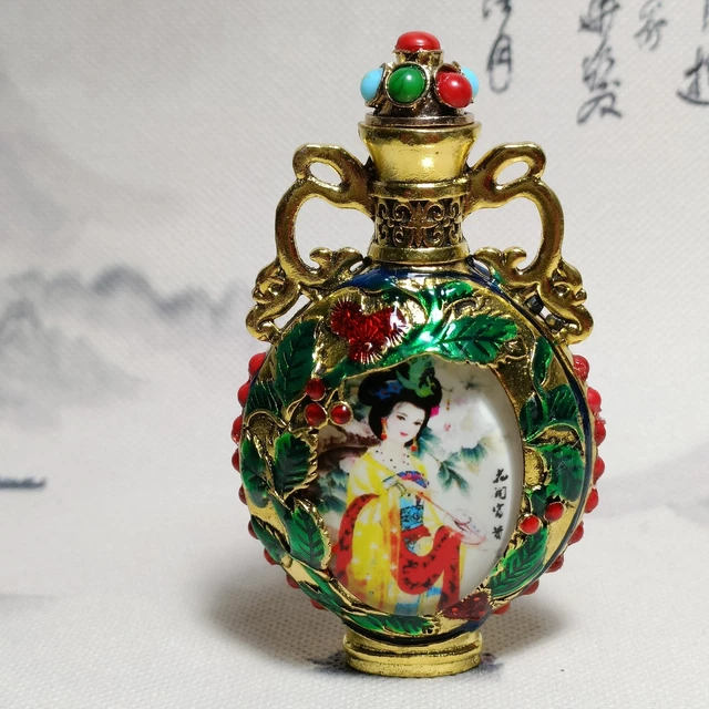Beautiful Chinese art Cloisonne inlay beads dragon Night Glow belle snuff bottle