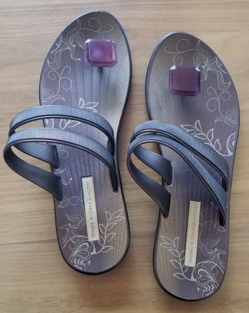 Ipanema Gisele Bundchen Sandals Thong Shoes Brown / Cream Size 9 Pink Gel Jewel