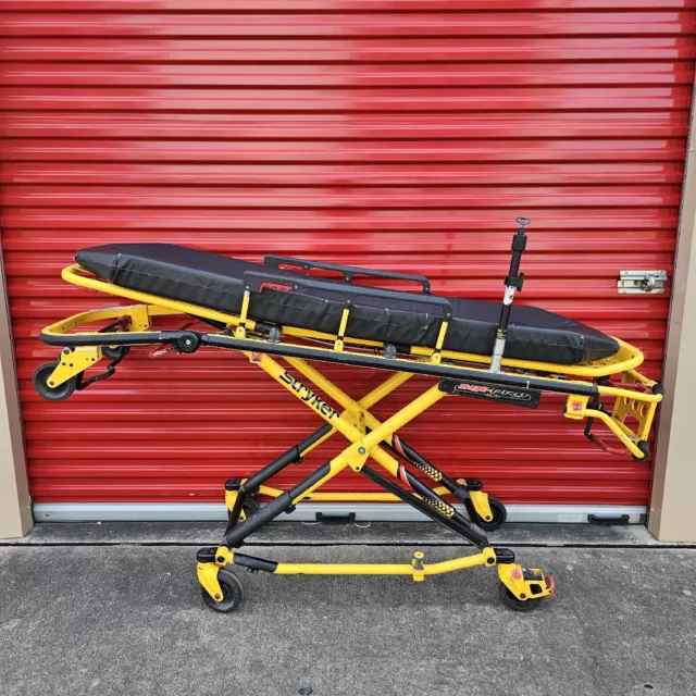 Stryker MX Pro 650lb Ambulance Stretcher iv pole Cot EMS EMT #1465-G40