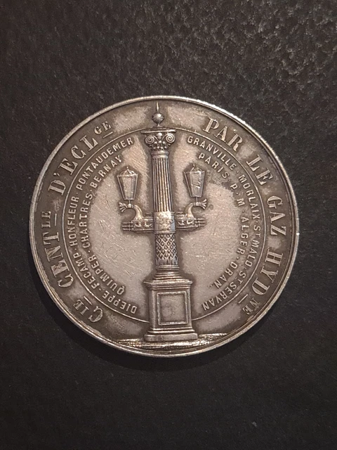 Une Médaille en Argent Algérie Compagnie Central de l'éclairage au gaz 1852