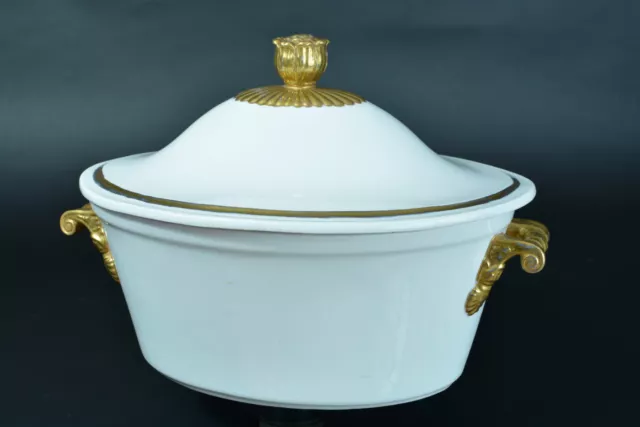 Berlin KPM  Grande  terrine Soupière Ancienne Blanc Doré Tureen Porcelaine 1844