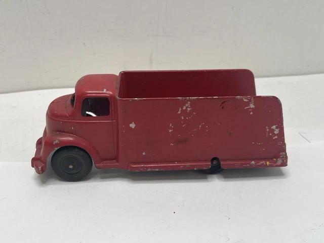 Vintage Slik Toys Lansing, Iowa Red Flat Bed Box Aluminum