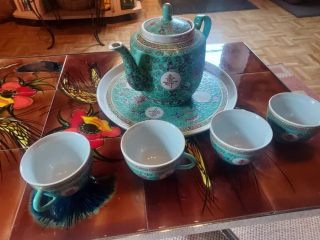 Superbe service à thé chinois complet: théière, plateau et ses 4 tasses.