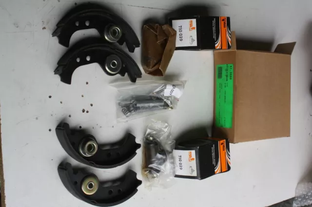 Kit de frein arrière neuf Fiat Ritmo Lancia Delta 1300 1500