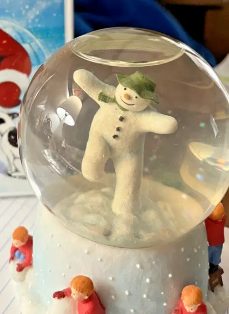 Raymond Briggs THE SNOWMAN Snow Globe - Westland Giftware - Limited Edition