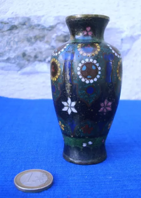 V29 Petit Vase Polylobé Ancien Emaillé Cloisonné Chine XIXeme enamel China
