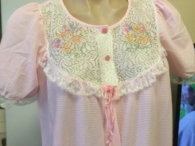 Genuine Vintage 60’s 70’s KENTON BOUTIQUE lingerie Pink Button Front Robe  16 3