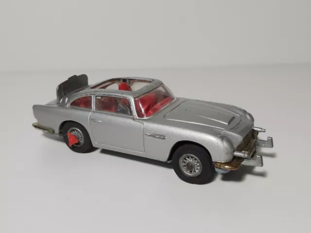 Vintage 60s Corgi  270 James Bond 007 Aston Martin DB5 Original Silver car