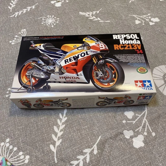 honda rc213v tamiya