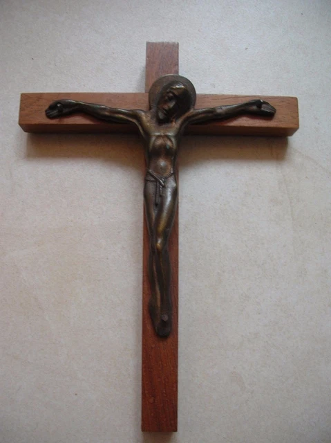 Crucifix En Bronze Et Bois - Style Art Déco - Hauteur 35 Cm - Occasion - Décoration Religieuse