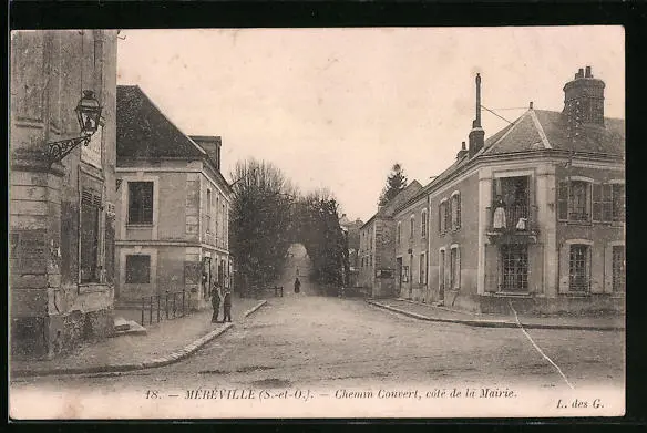 CPA Mèrèville, Chemin Couvert, cotè de la Mairie 1904