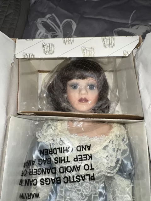 New Rare Heritage Signature Collection "Paige" Victorian Dress Porcelain Doll
