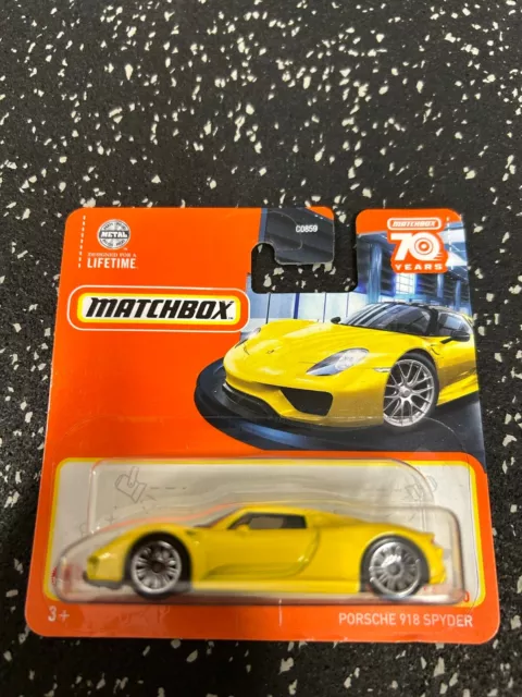 MATCHBOX PORSCHE SPYDER 918 YELLOW Hot Wheels 1:64 **COMBINE POSTAGE**