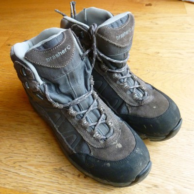 BRASHER TRI FIT ortholite walking shoes 