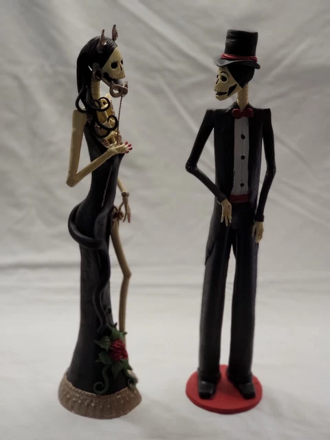 Day Of The Dead Statues
