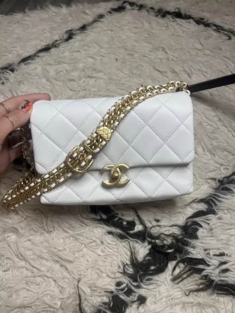 Chanel Front Logo Small Flap Bag AS1490 - Luxuryeasy