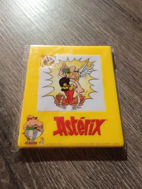 Panini – Blister Astérix 65e Anniversaire – 7 Pochettes – 35 Stickers + Carte Limitée