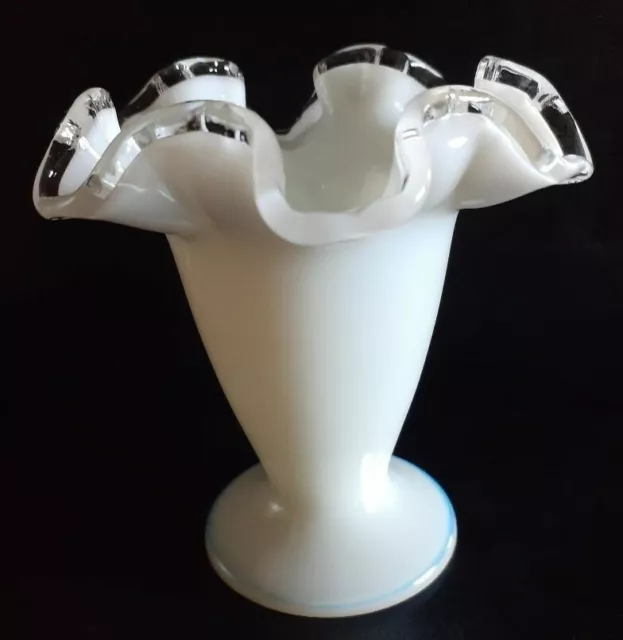 vintage fenton white milk glass bud vase with clear edge ruffle top 4.25"H