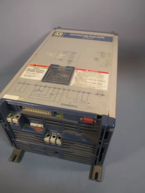 Square D Omegapak Ac Drive Class 8803 7.5 Hp 460Vac Type P00Co4G